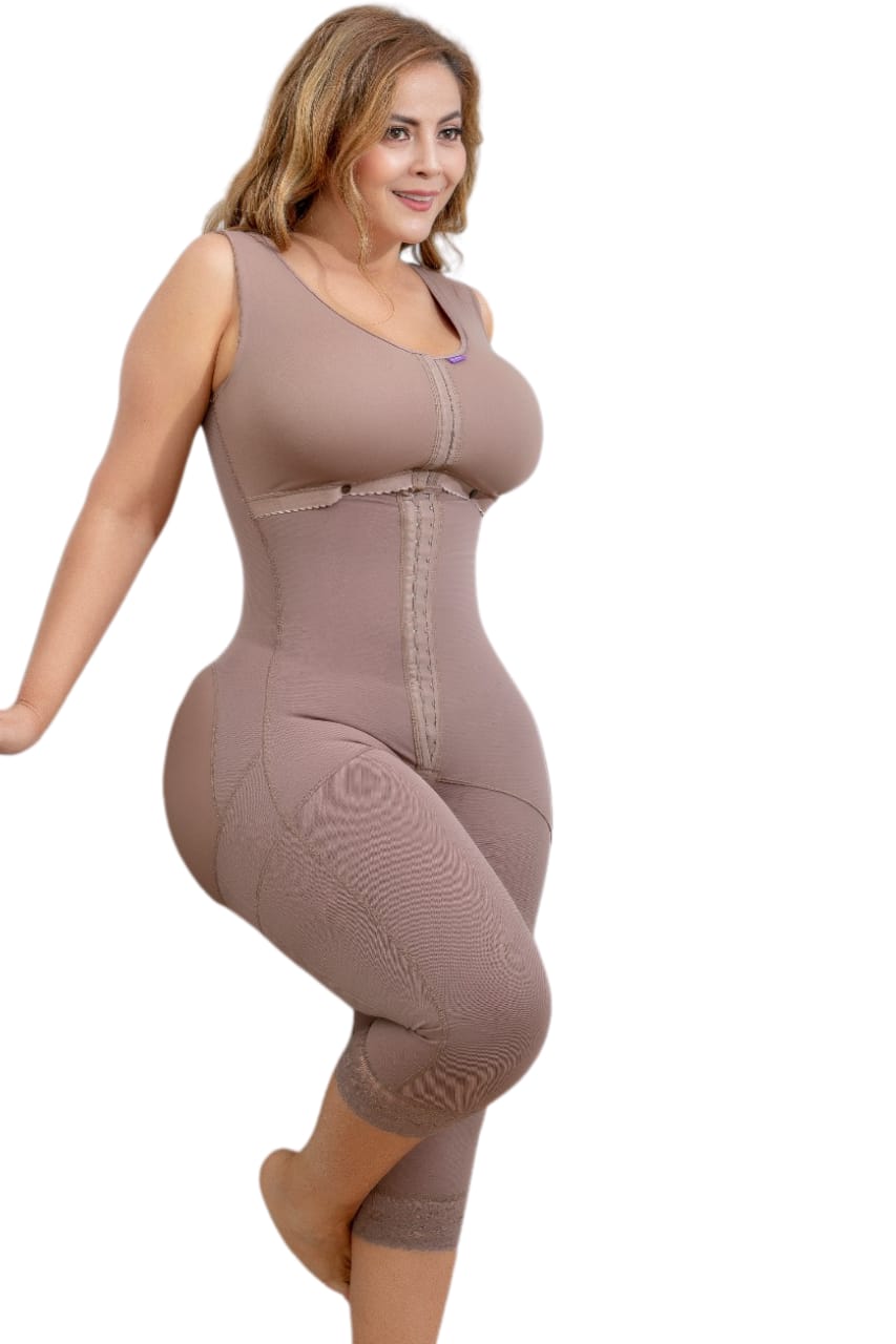 NUEVA| Ref. 490|  FAJA COMPLETA SIN MANGAS CON BRASIER